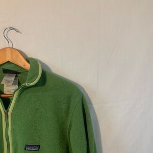 Patagonia boys pullover size 12